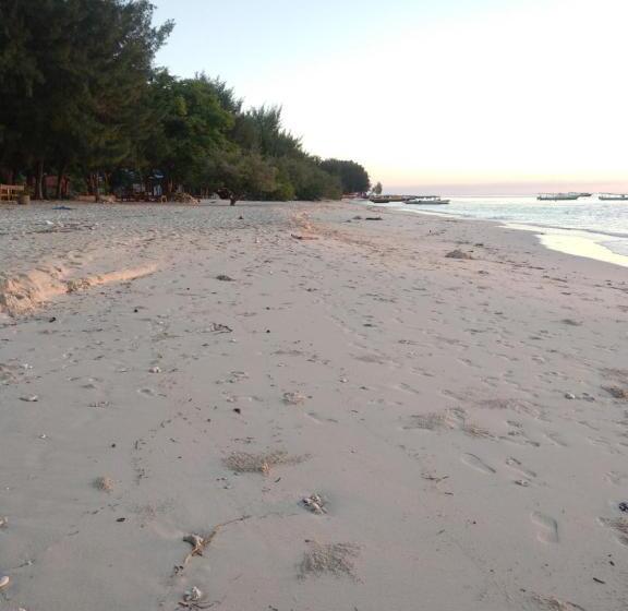 Бунгало Стандарт Вид на Сад, Cnunk Bungalow