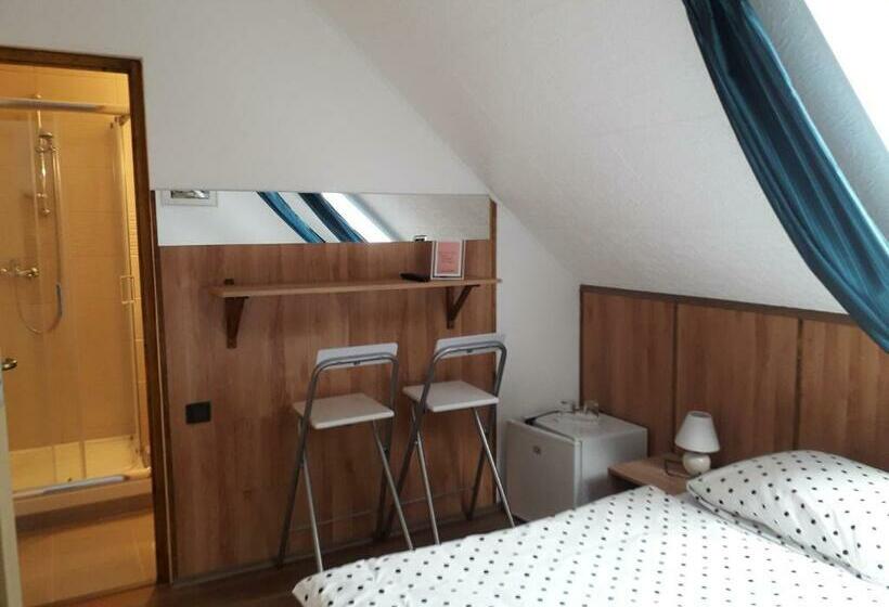 غرفة ديلوكس, Cseppkő Panzió