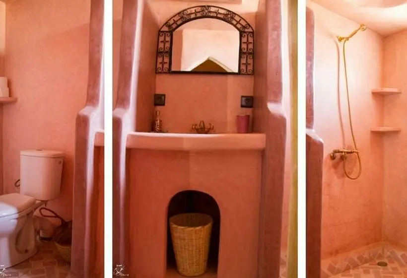 Standard Kolmen Hengen Huone, Riad Amar