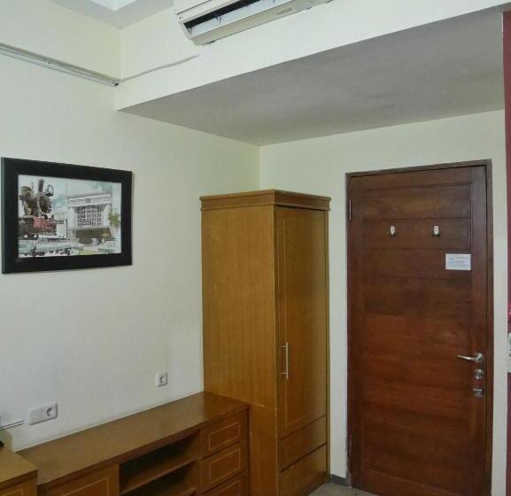 Номер Deluxe, Rumah Tawa Hotel Syariah
