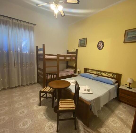 Четырехместный Номер Стандарт, Belvedere4colonne B&b Rooms And Suite