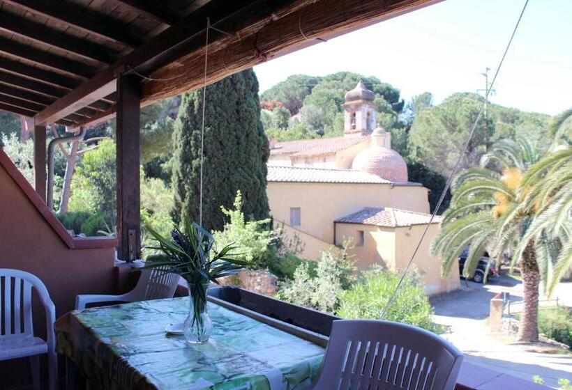 带1个卧室的带阳台的公寓, Casa Roberta