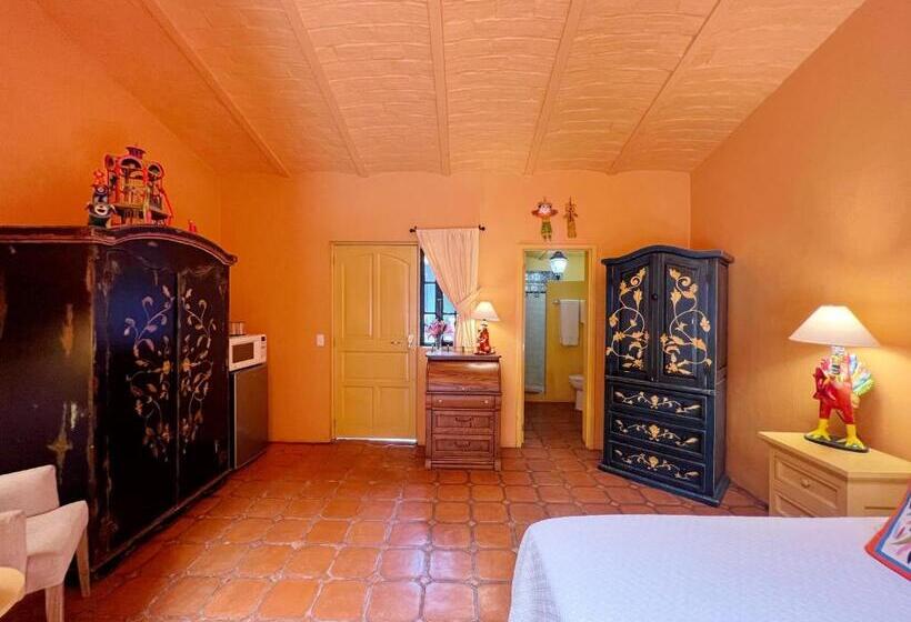 Трехместный Номер Superior, Estrellita S Bed & Breakfast