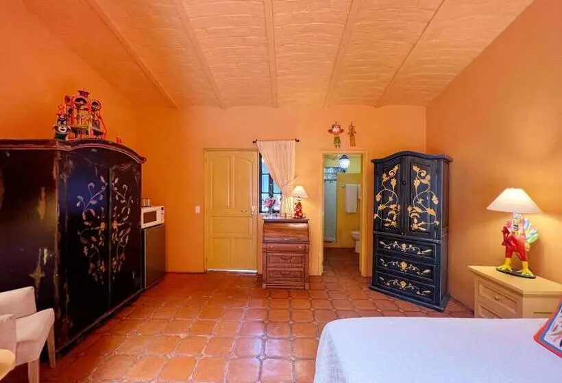 スーペリアトリプルルーム, Estrellita S Bed & Breakfast