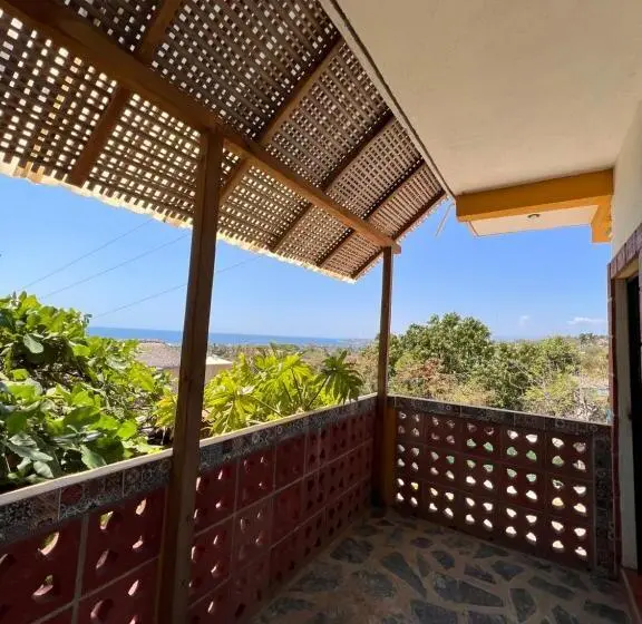 بانگلوی استاندارد 2 خوابه, Casa Terranova