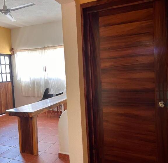 بانگلوی استاندارد 2 خوابه, Casa Terranova