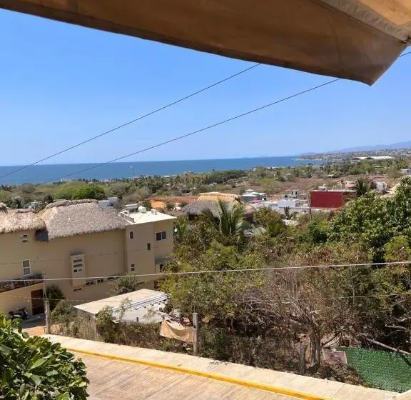 استودیوی استاندارد با چشم‌انداز دریا, Casa Terranova