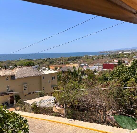 استودیوی استاندارد با چشمانداز دریا, Casa Terranova