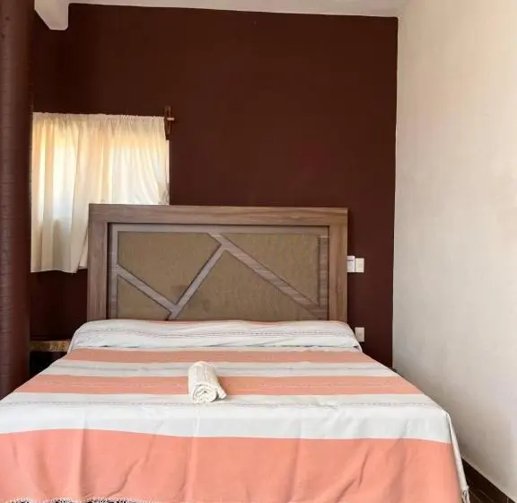 استودیوی استاندارد با چشم‌انداز دریا, Casa Terranova