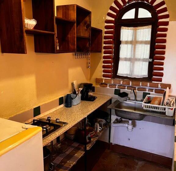 بانگلوی لوکس, Casa Terranova