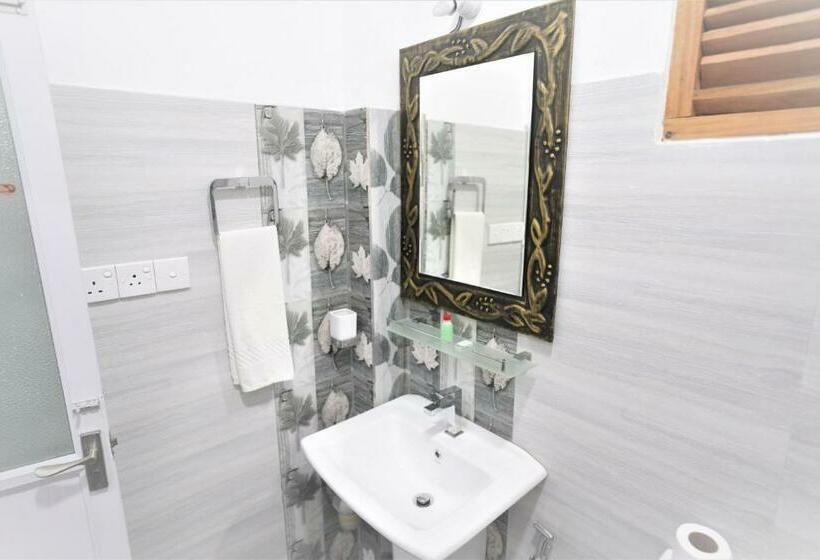 디럭스 패밀리 룸, Nilaveli Hybrid Holiday