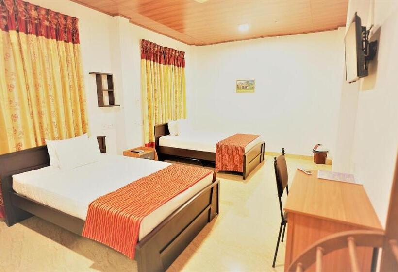 스탠다드 트리플 룸, Nilaveli Hybrid Holiday