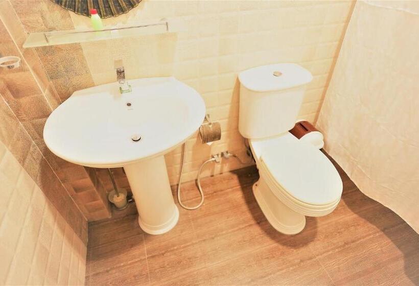 스탠다드 트리플 룸, Nilaveli Hybrid Holiday