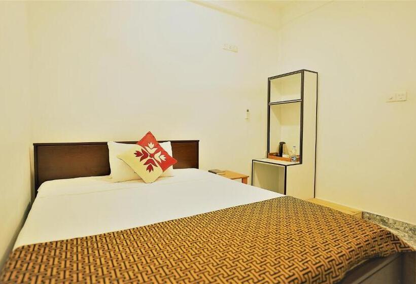 싱글 디럭스 룸, Nilaveli Hybrid Holiday