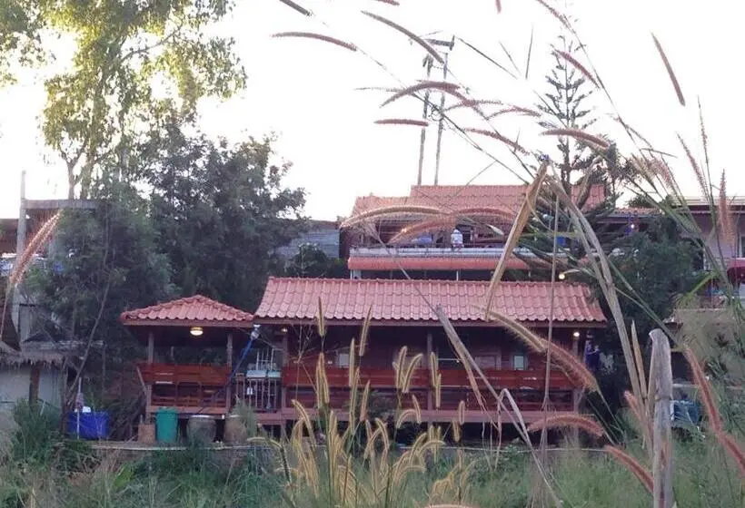 スタンダード４人部屋, บ้านไม้สายหมอกเขาค้อ โฮมสเตย์ Bann Mai Sai Mhog Khao Kho Homestay