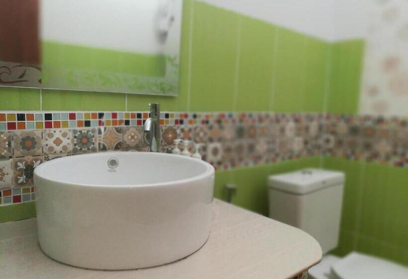 חדר סטנדרט לשלושה עם מיטת קומתיים, Baan Bussaba