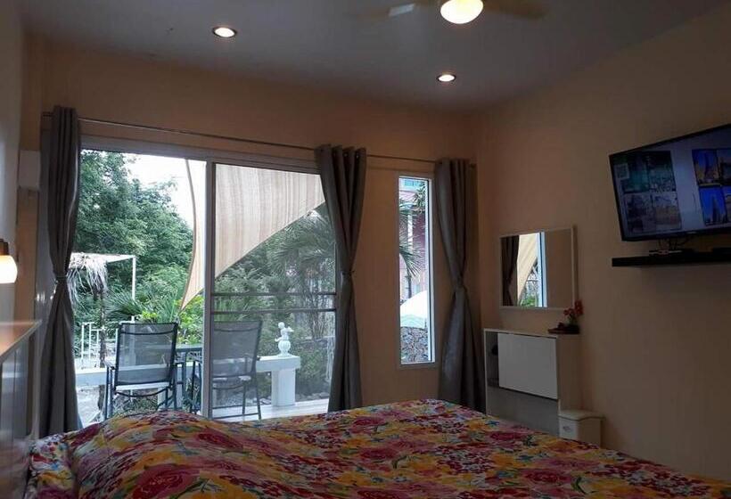 بنجلو ديلوكس, Belinda Home