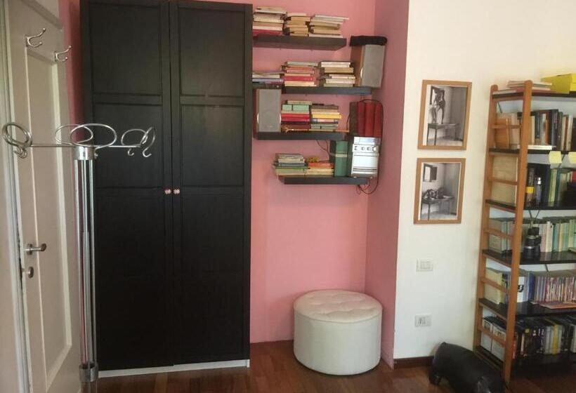 Standard room with outdoor bath, Casa Albert Stanley