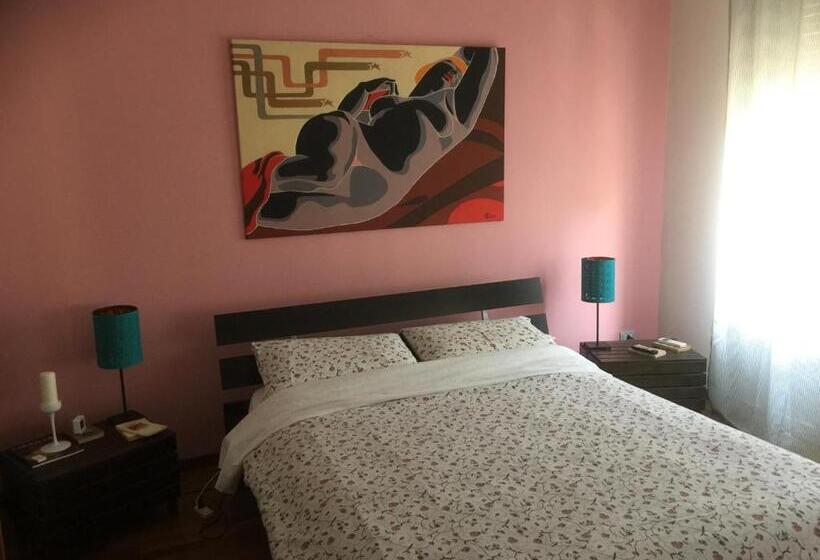 Standard room with outdoor bath, Casa Albert Stanley