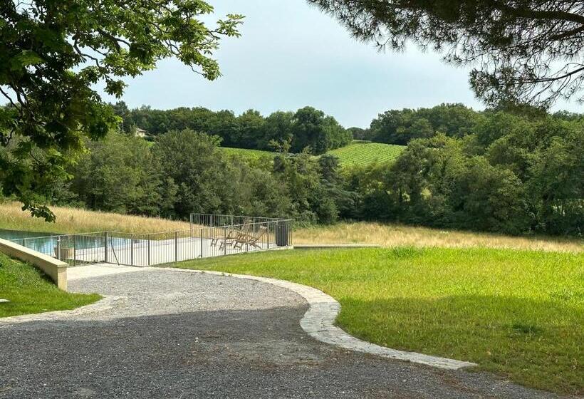 标准间, Chateau Erigoye