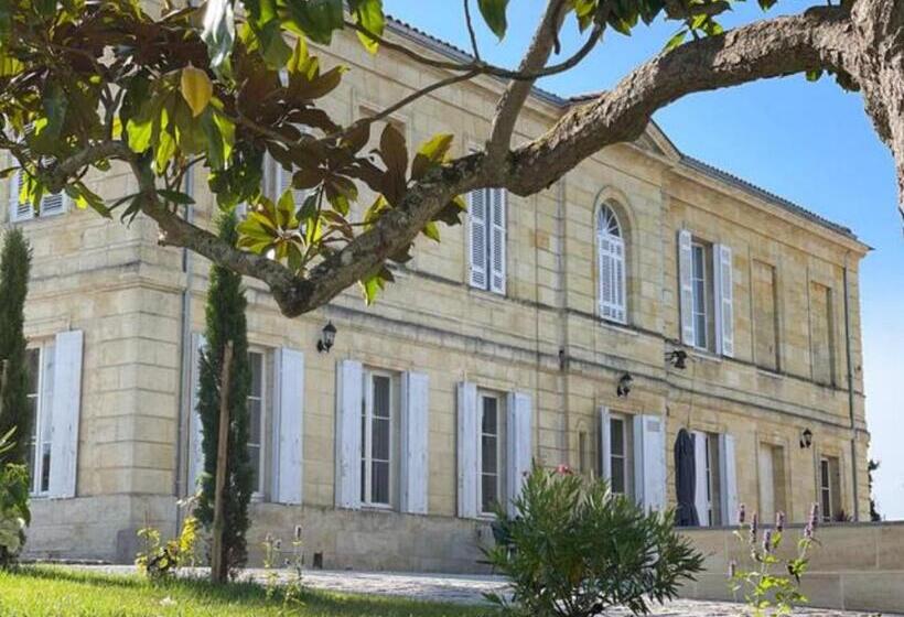 家庭套房, Chateau Erigoye