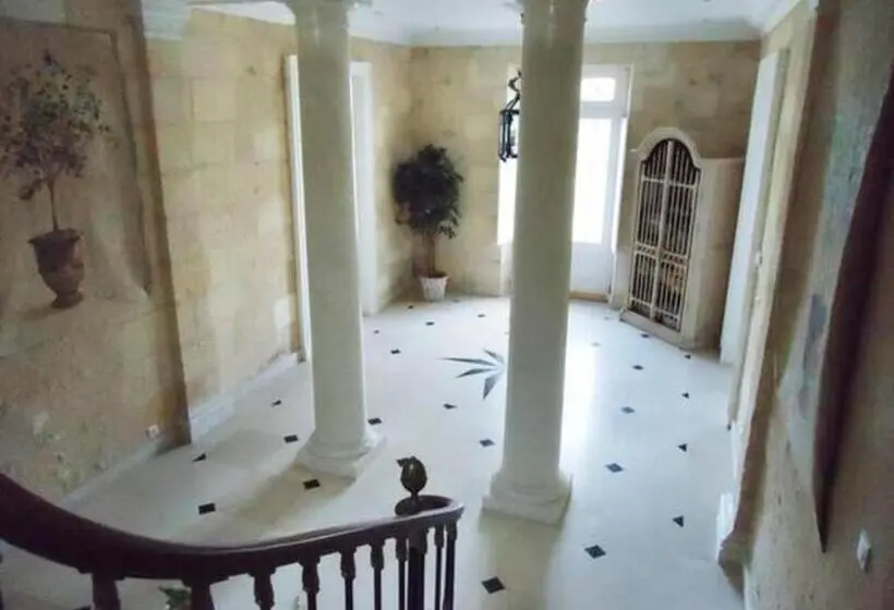 ファミリールーム, Chateau Erigoye