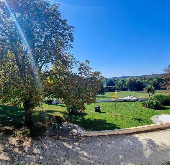 家庭间, Chateau Erigoye