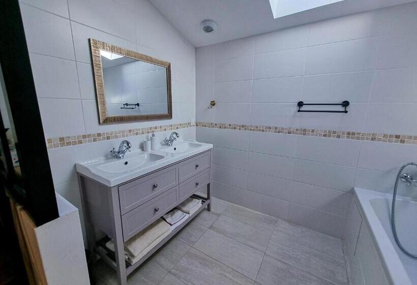 2间卧室的房子, Chateau Erigoye