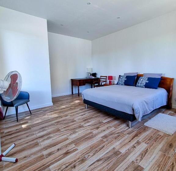 标准间, Chateau Erigoye