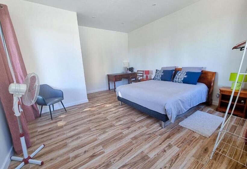 标准间, Chateau Erigoye