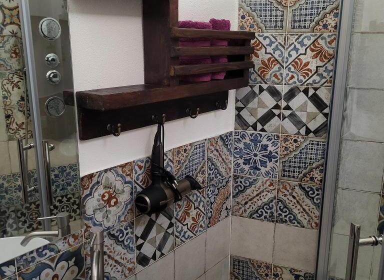 غرفة سوبيريور, Da Nina