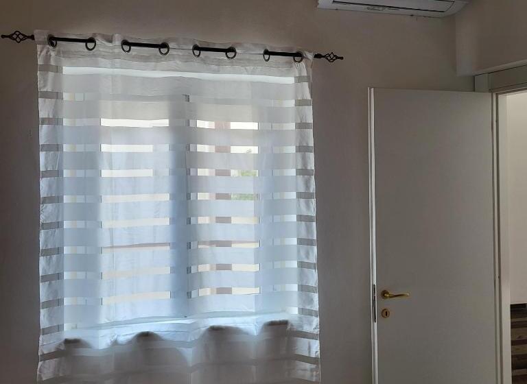 غرفة سوبيريور, Da Nina