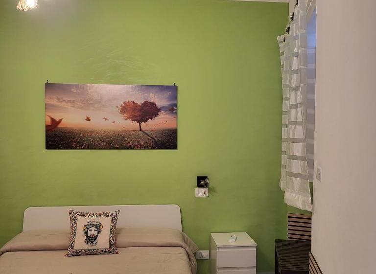 غرفة ديلوكس, Da Nina