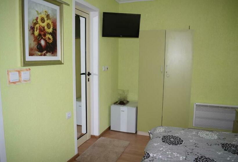 غرفة ديلوكس, Guest Rooms Waterfall