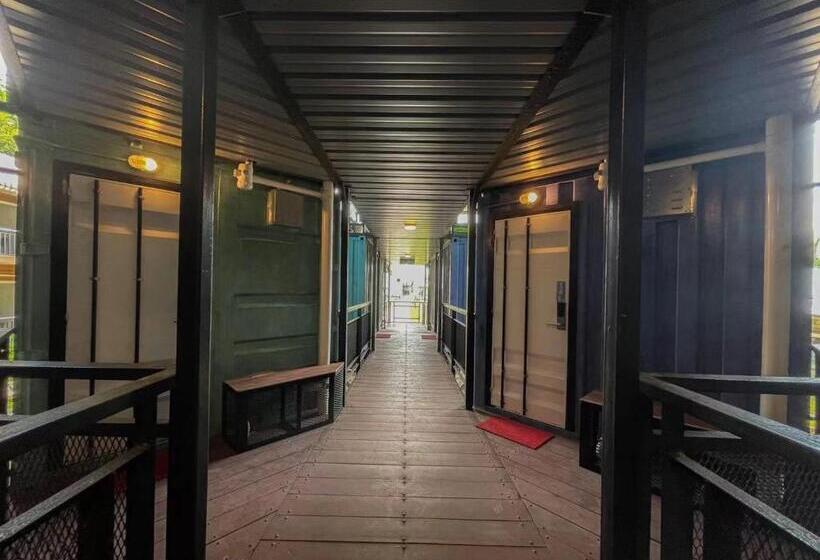 غرفة سوبيريور, Paya Debloc Village