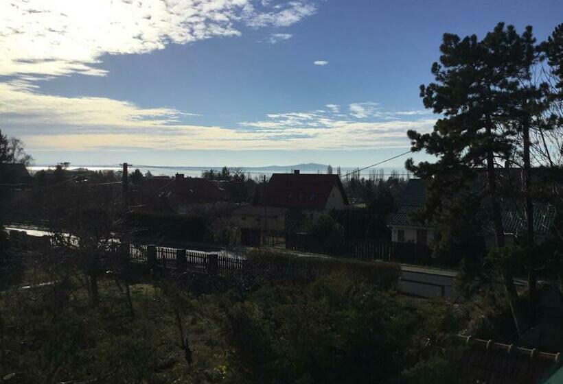 スタンダードトリプルルーム, Villa Magdi Vendégház