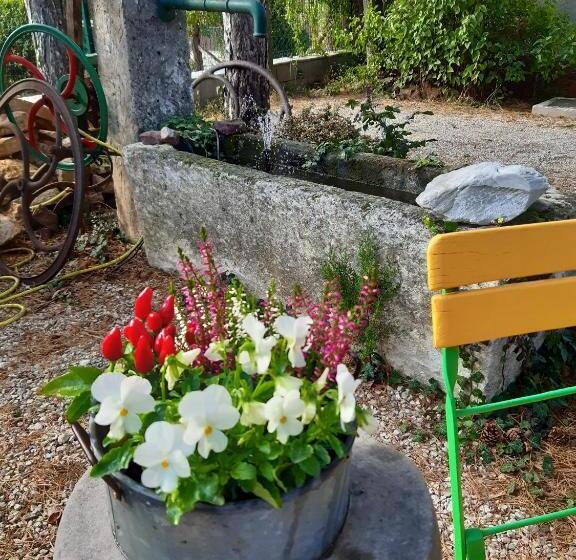 キャビン, Villa Magdi Vendégház