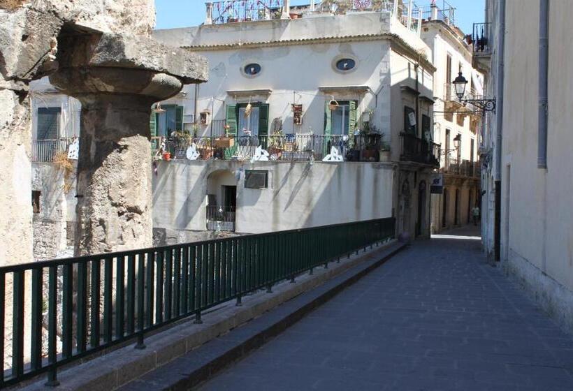 Escritório Deluxe, Residence Emozioni Ortigia