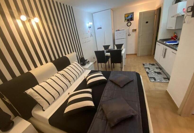 패밀리 스튜디오, Residence Emozioni Ortigia