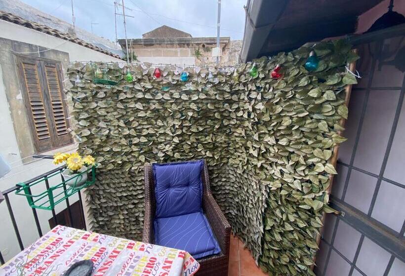 스탠다드 발코니 스튜디오, Residence Emozioni Ortigia