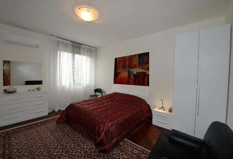 Standard room with outdoor bath, Tintoretto Inn B&b