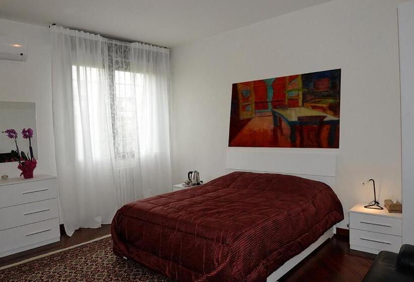 Standard room with outdoor bath, Tintoretto Inn B&b