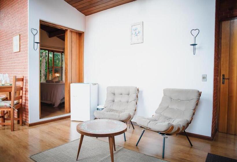 اتاق استاندارد, Pousada Jardim Monte Verde