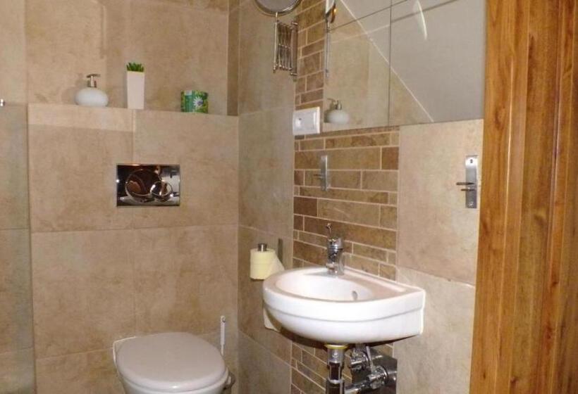 4인용 스탠다드 룸, Penzión Dubo