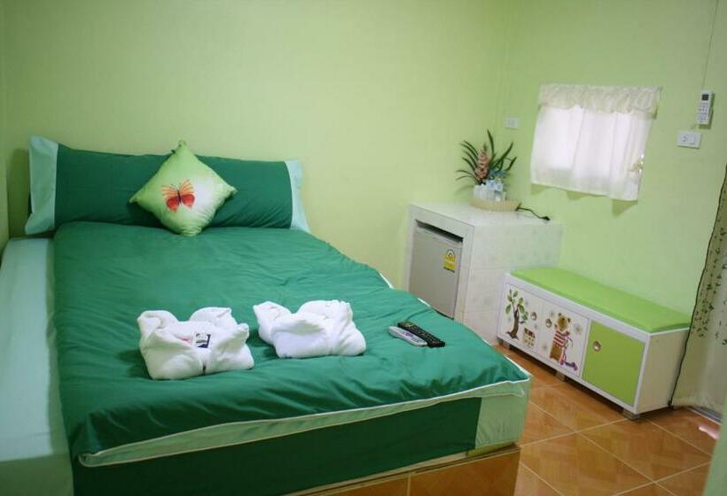 Quarto standard, Boathouse Resort Suanphung