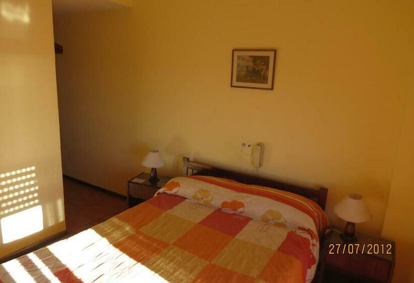 חדר סטנדרט, Carilo