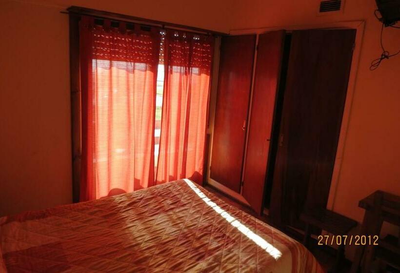 חדר סטנדרט, Carilo