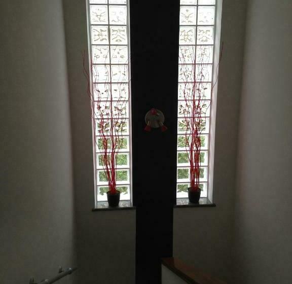 标准三人间, B&b Oro Puro