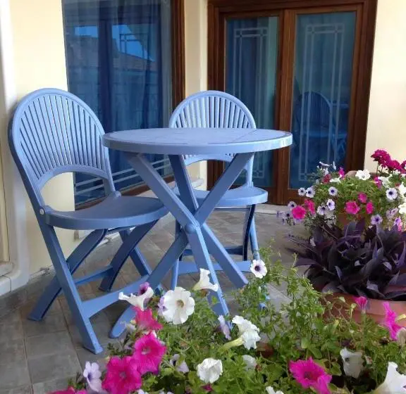 Comfort Kolmen Hengen Huone, B&b Oro Puro