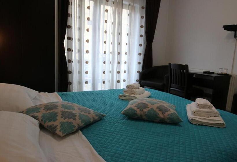 スタンダードルーム, Cabana Transalpina